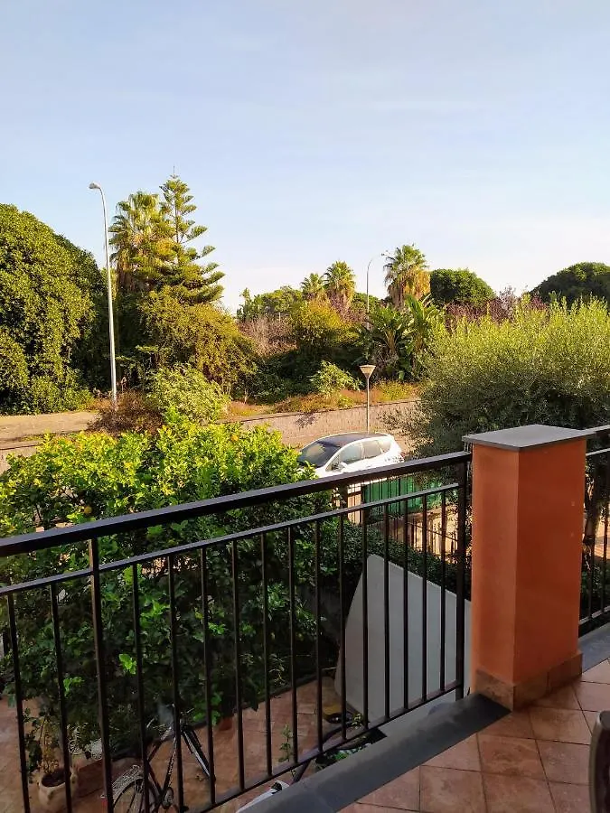 Casa Vacanze I Mori ماسكالي 0*,